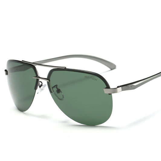 Polarized Aviator Sunglasses for Men and Women