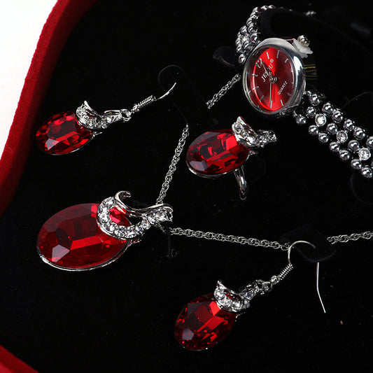 Fashion Watch and Accessories 4-Piece Set in Heart-Shaped Gift Box
