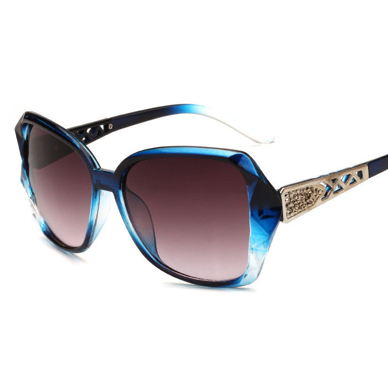 Big Frame Retro, Chic Oversized Fashion Sunglasses for Women