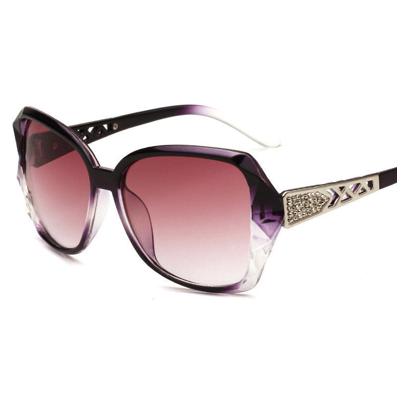 Big Frame Retro, Chic Oversized Fashion Sunglasses for Women