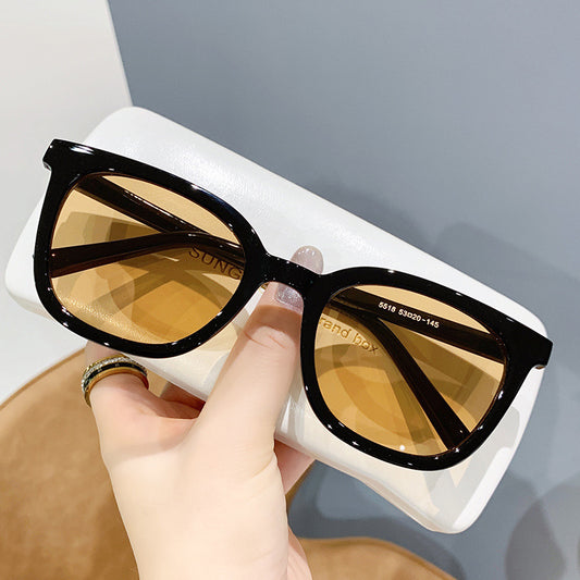 Retro Bold Square Urban Sunglasses - Driving & Style